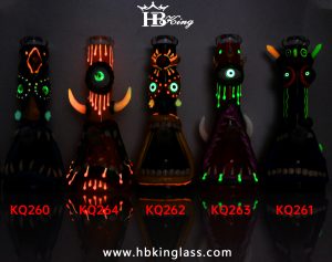 KQ260-KQ264 9.5inch 3D hand-painted luminous Beaker Base Glass Water Pipe,night scene front