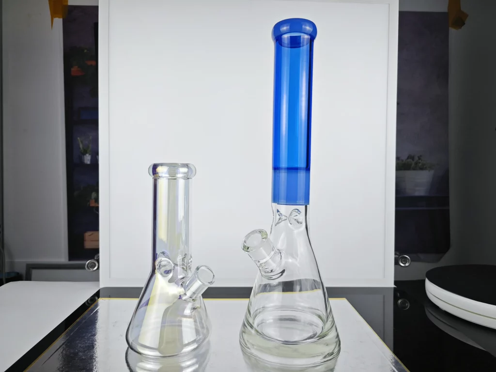 A thick glass bong vs. a thin glass bong
