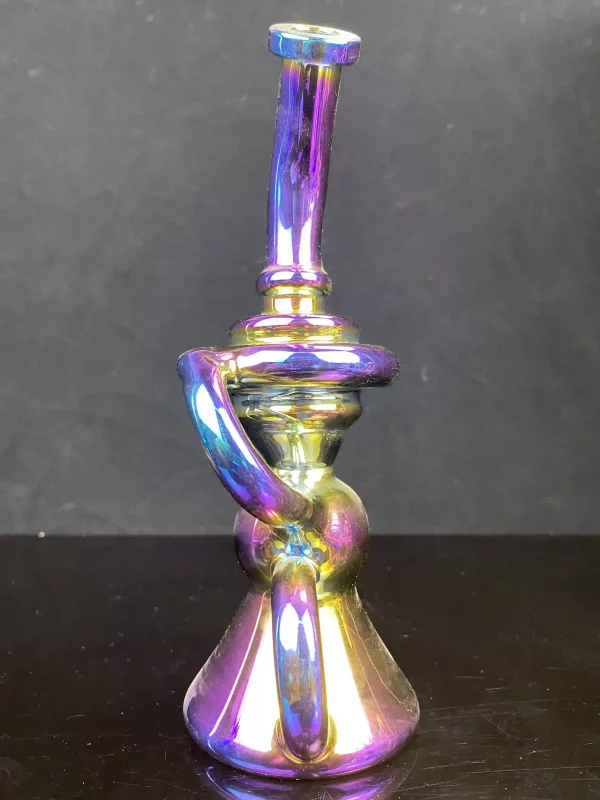 Back view of the TP11, showing off the recycler's intricate glasswork.