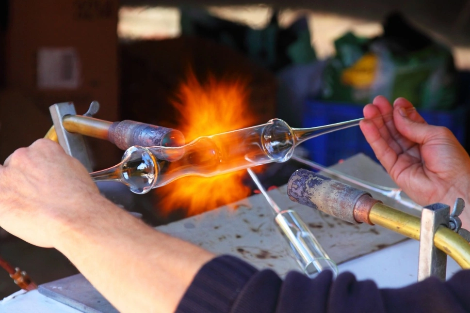 blowing glass bongs